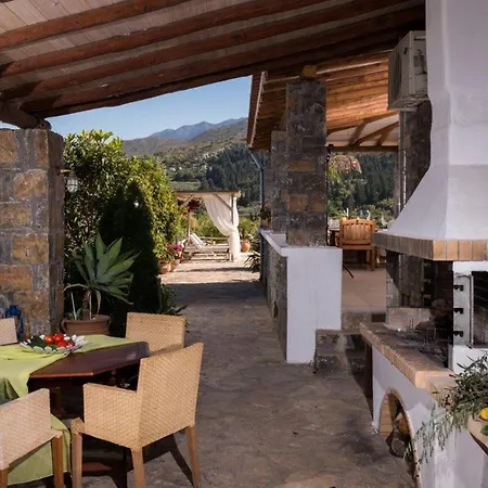 Villa Kalithea - Elegant Secluded *
