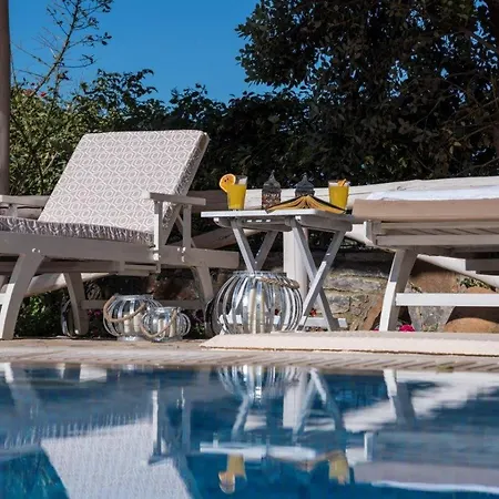 Kalithea - Elegant Secluded